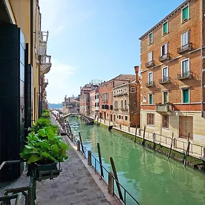 Ca' Messner 5 Leoni Venice